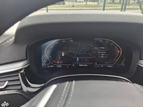 2022 BMW Serija 5 — sličica 15