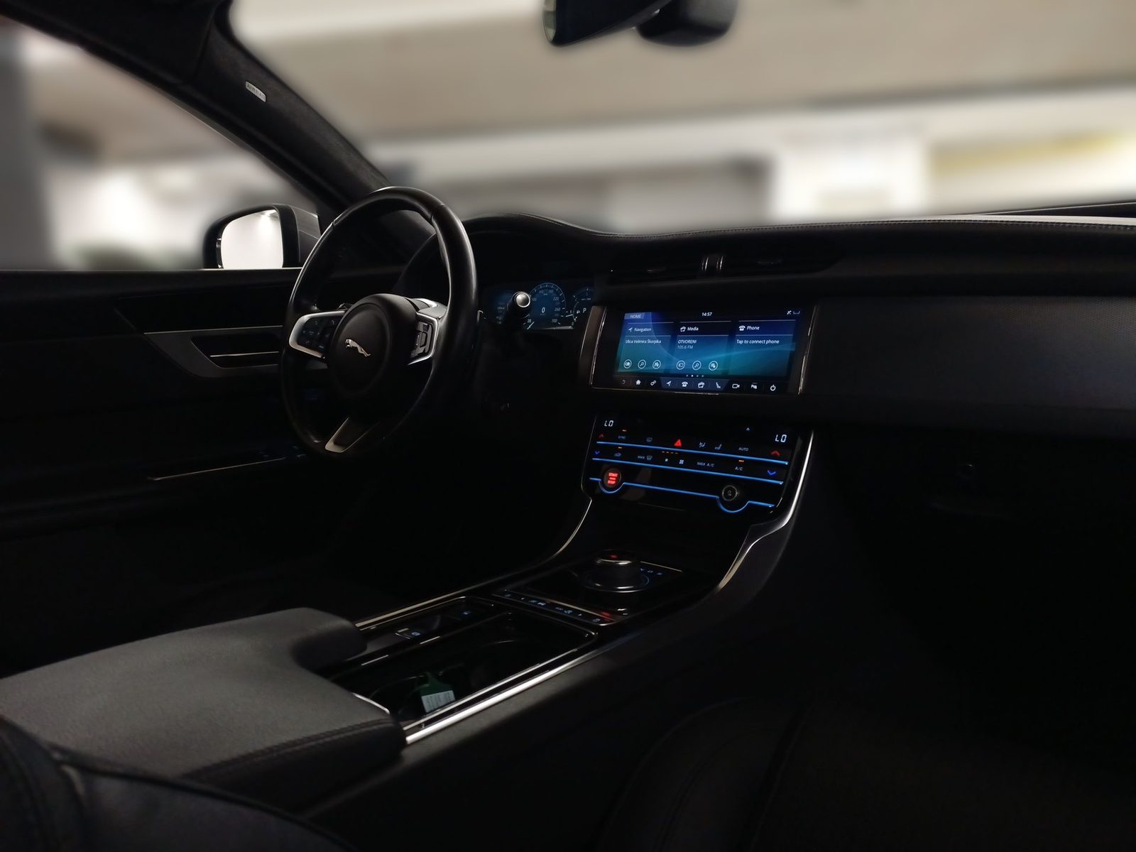 2021 Jaguar XF — fotografija 20