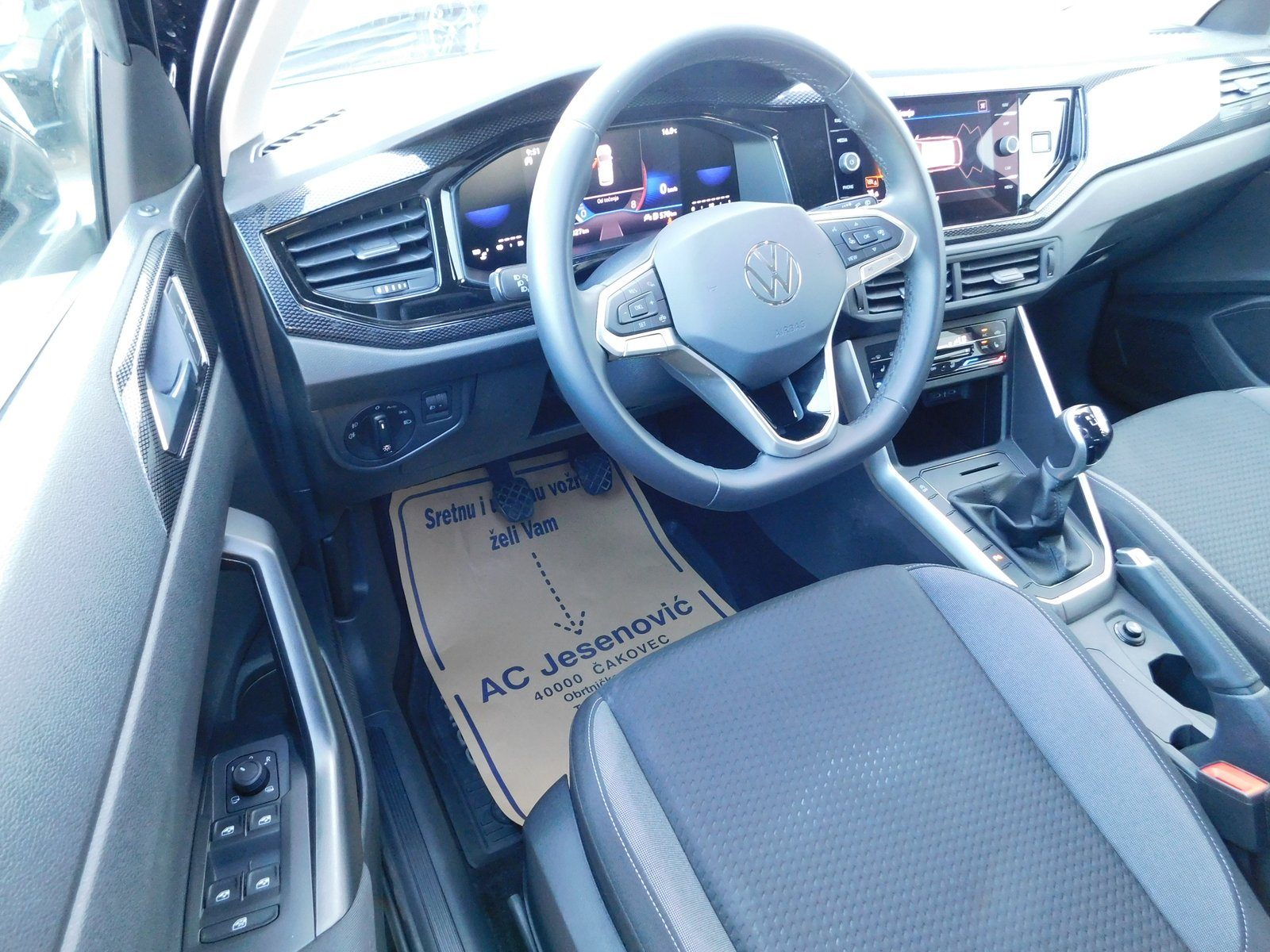 2023 Volkswagen Taigo — fotografija 9