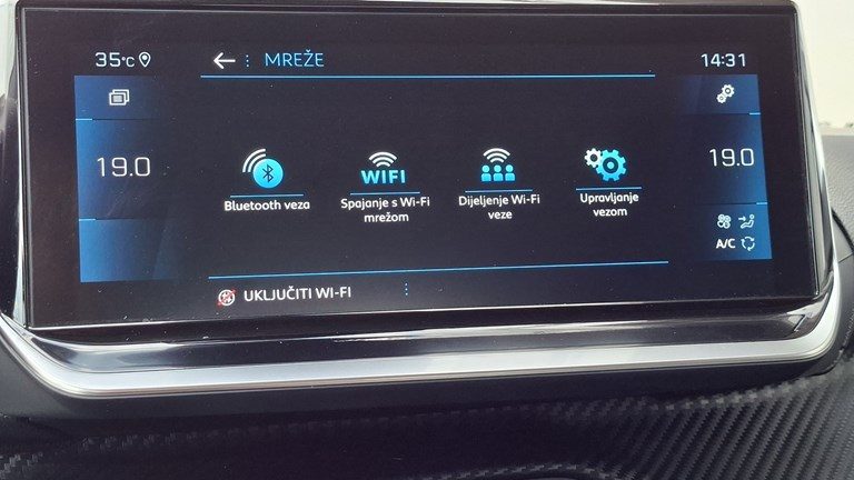 2022 Peugeot 2008 — fotografija 11
