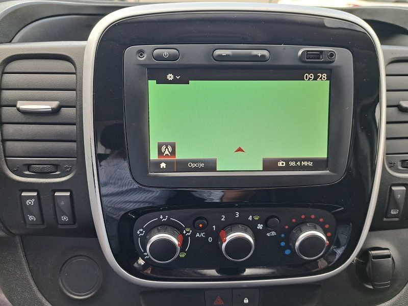 2020 Renault Trafic — fotografija 10