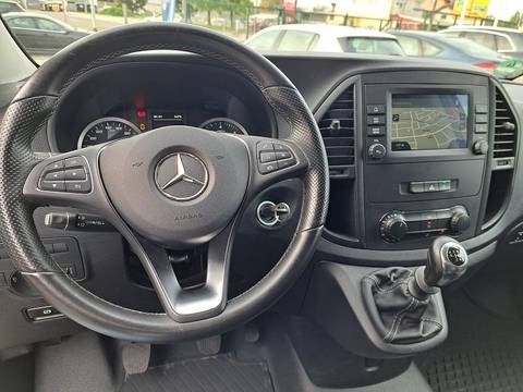 2021 Mercedes-Benz Vito — sličica 16