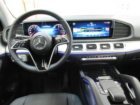 2025 Mercedes-Benz GLE — sličica 15
