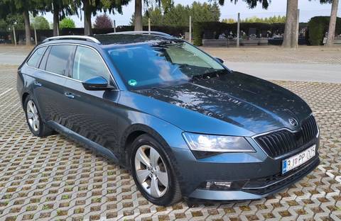 2019 Škoda Superb — sličica 9