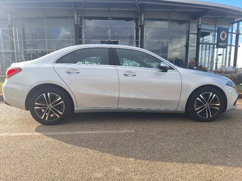 2023 Mercedes-Benz A-klasa