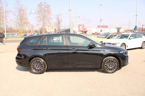 2023 Fiat Tipo — sličica 4