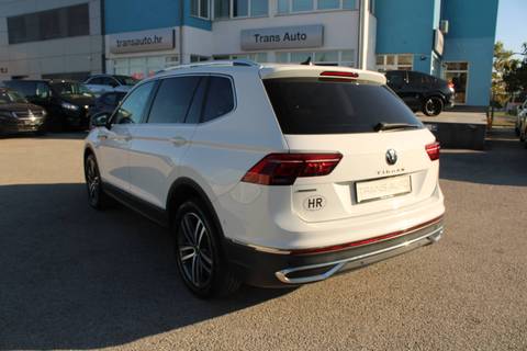 2022 Volkswagen Tiguan — sličica 7