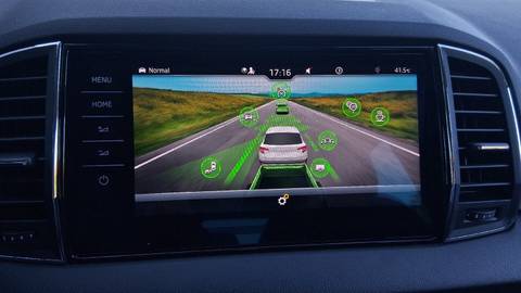 2021 Škoda Karoq — sličica 25