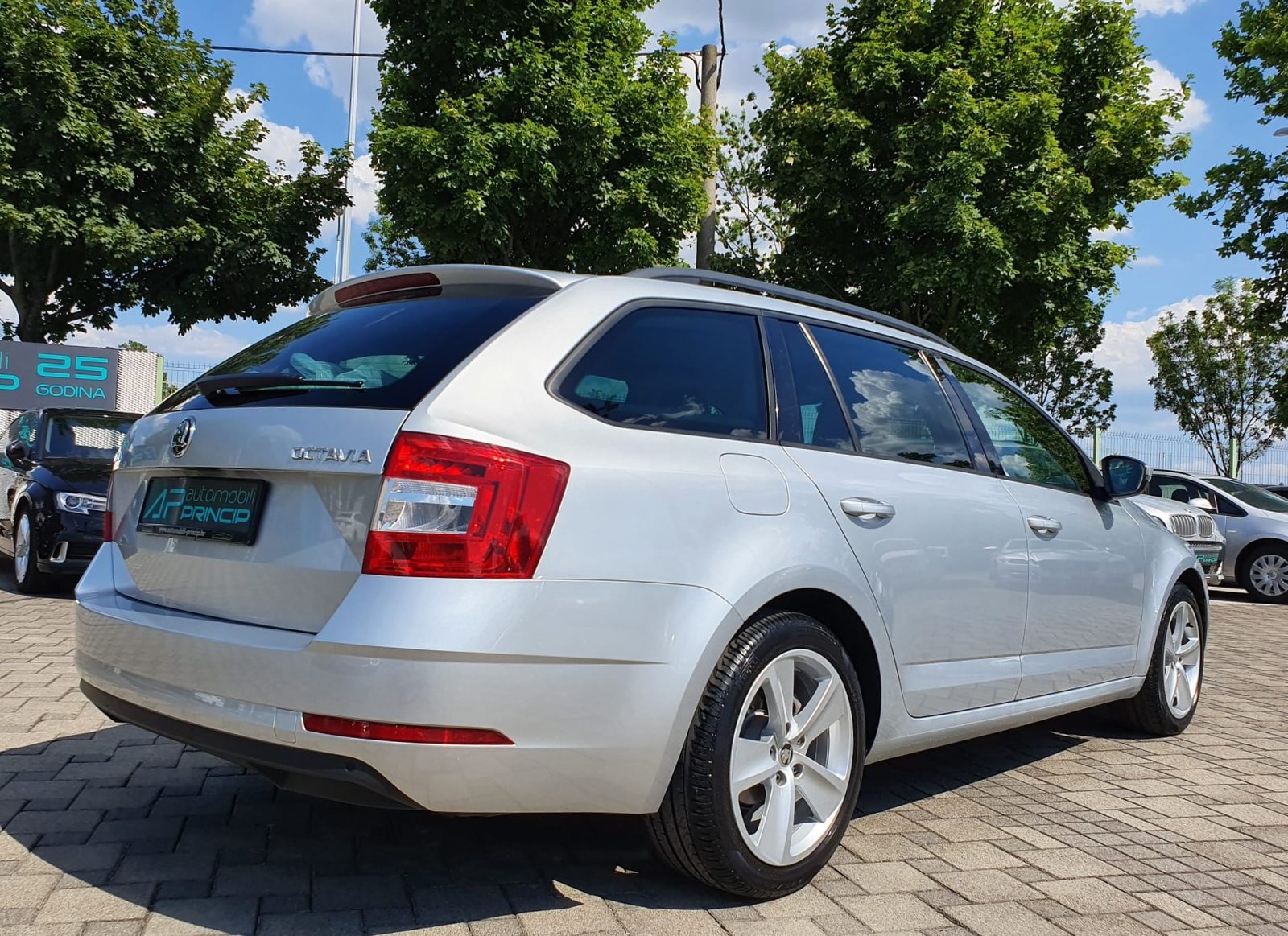 2018 Škoda Octavia Combi — fotografija 6