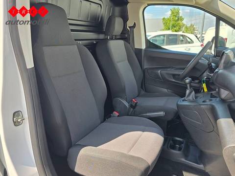 2021 Opel Combo — sličica 7