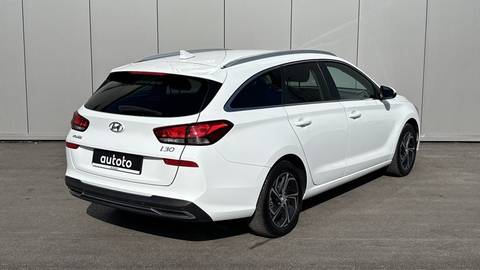 2022 Hyundai i30 — sličica 3