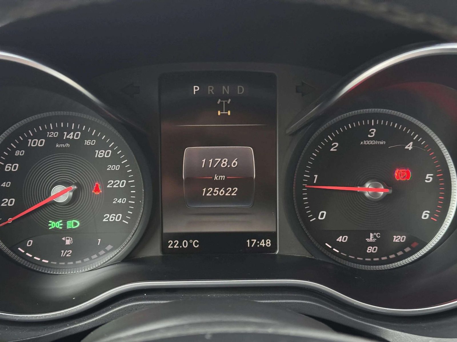 2018 Mercedes-Benz X-klasa — fotografija 6