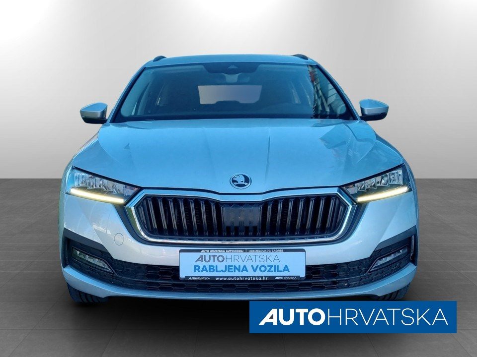 2021 Škoda Octavia — fotografija 4