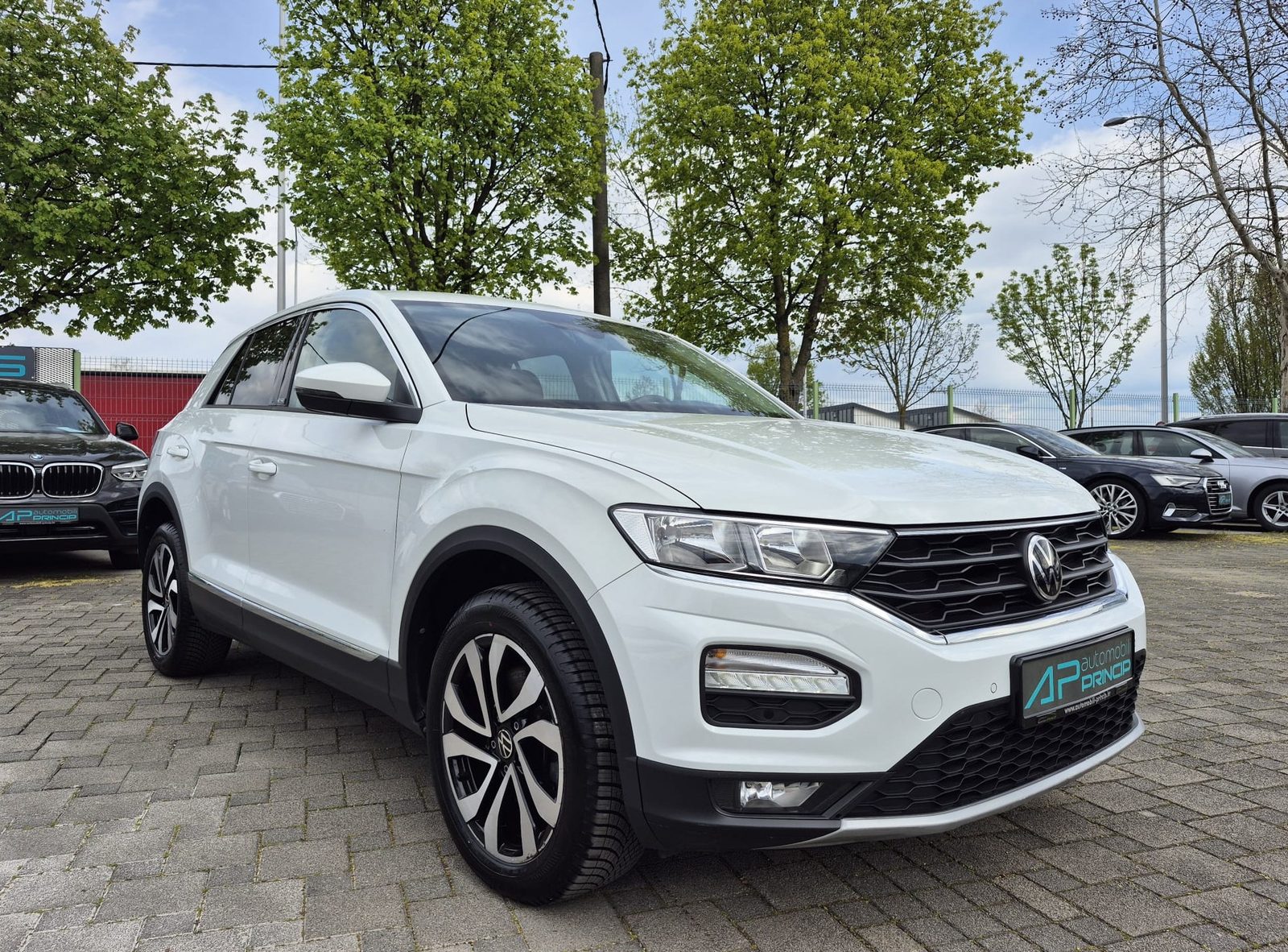 2021 Volkswagen T-Roc — fotografija 8