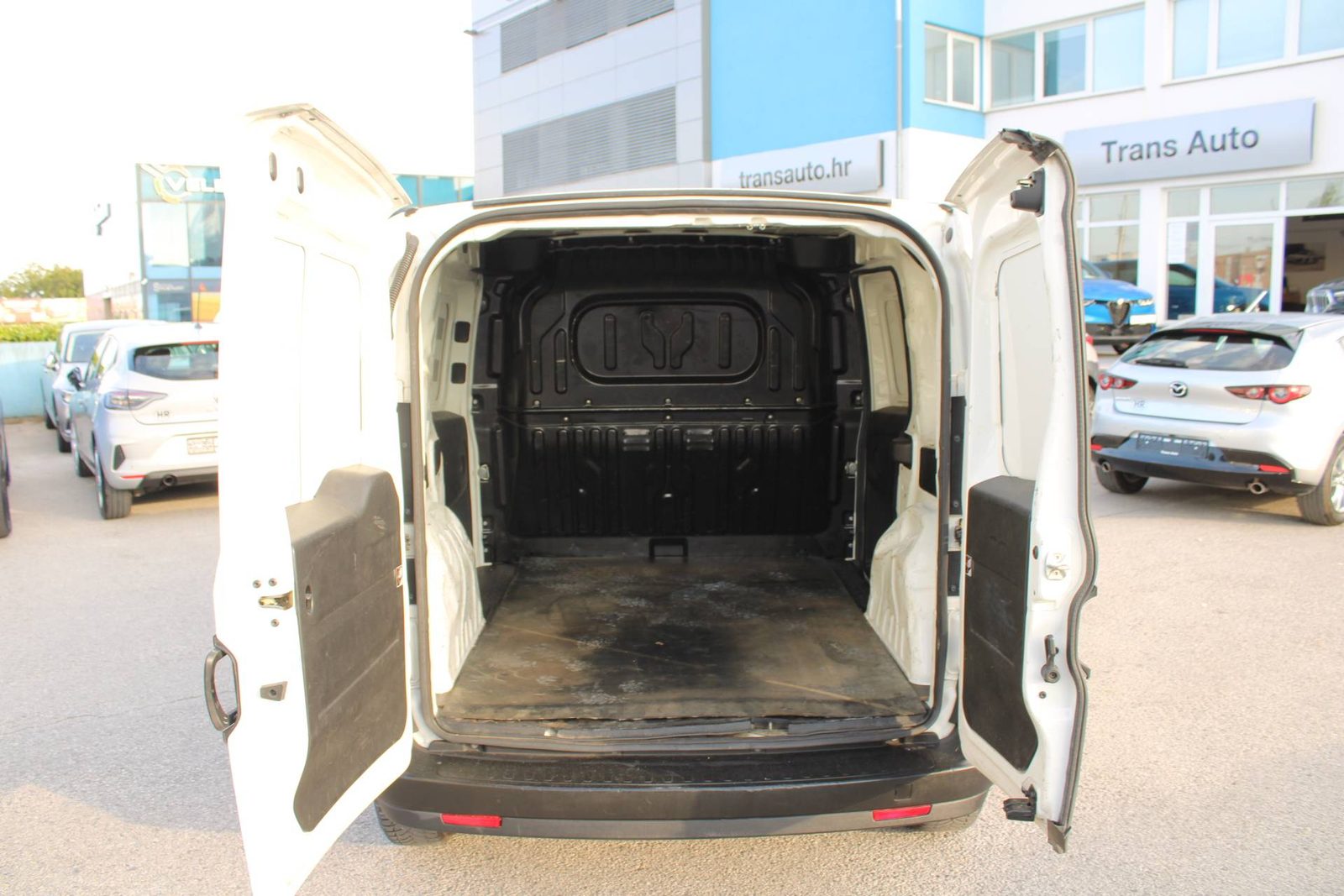2018 Fiat Doblo — fotografija 7