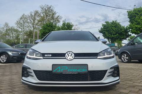 2017 Volkswagen Golf VII