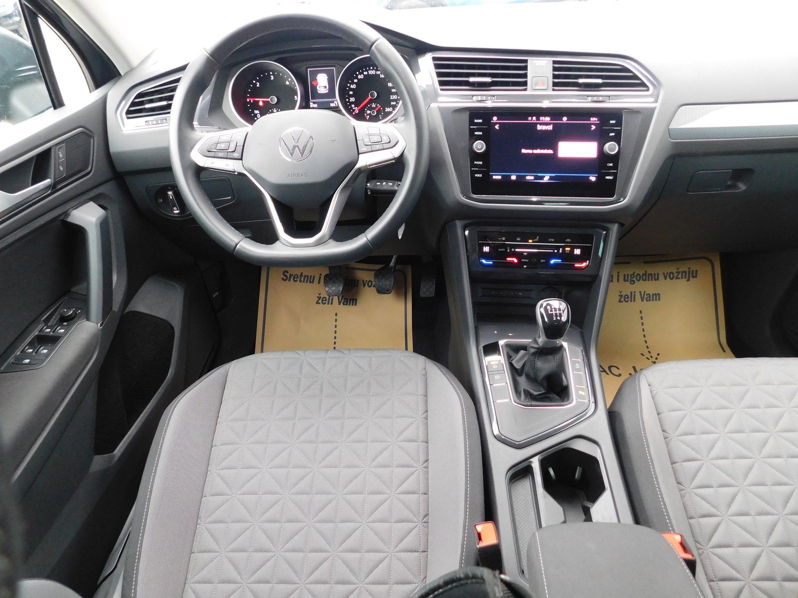 2023 Volkswagen Tiguan — fotografija 10