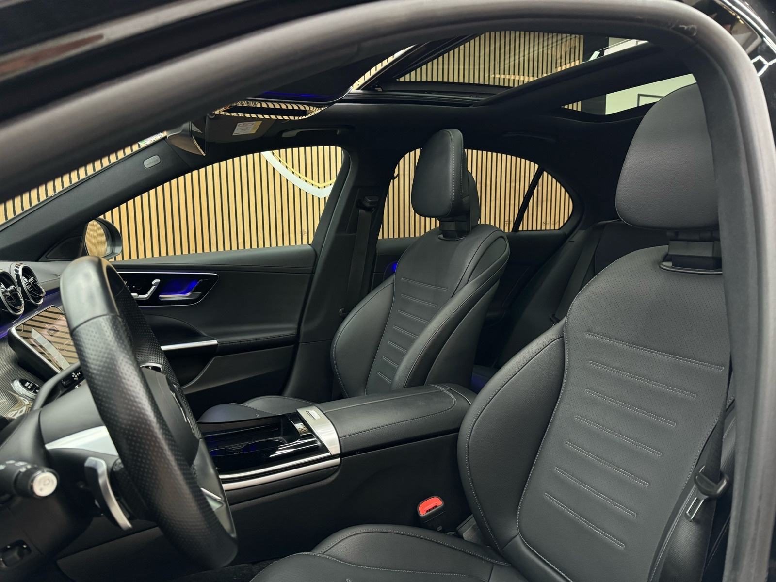 2024 Mercedes-Benz C-klasa — fotografija 7