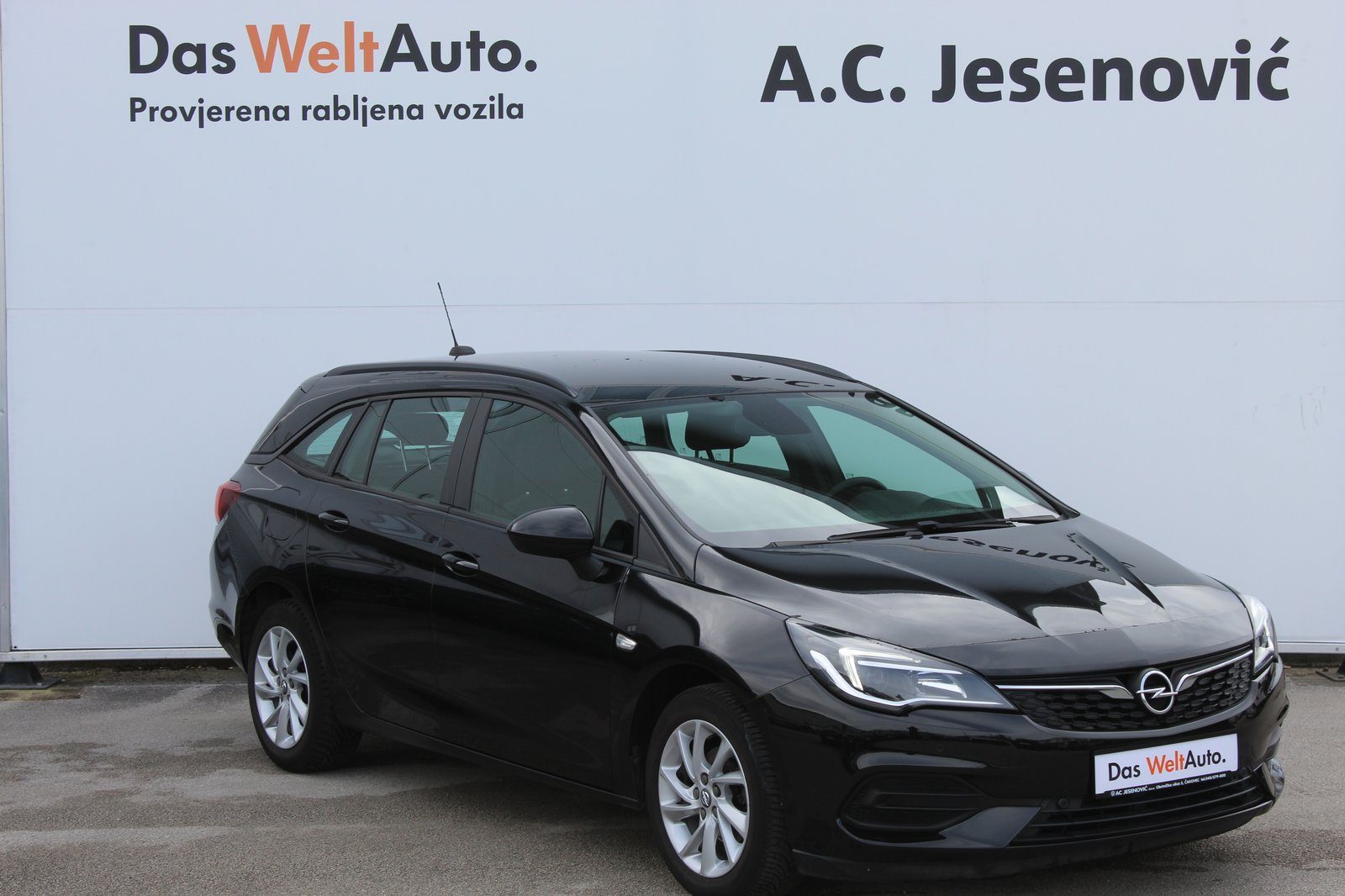 2020 Opel Astra — fotografija 3