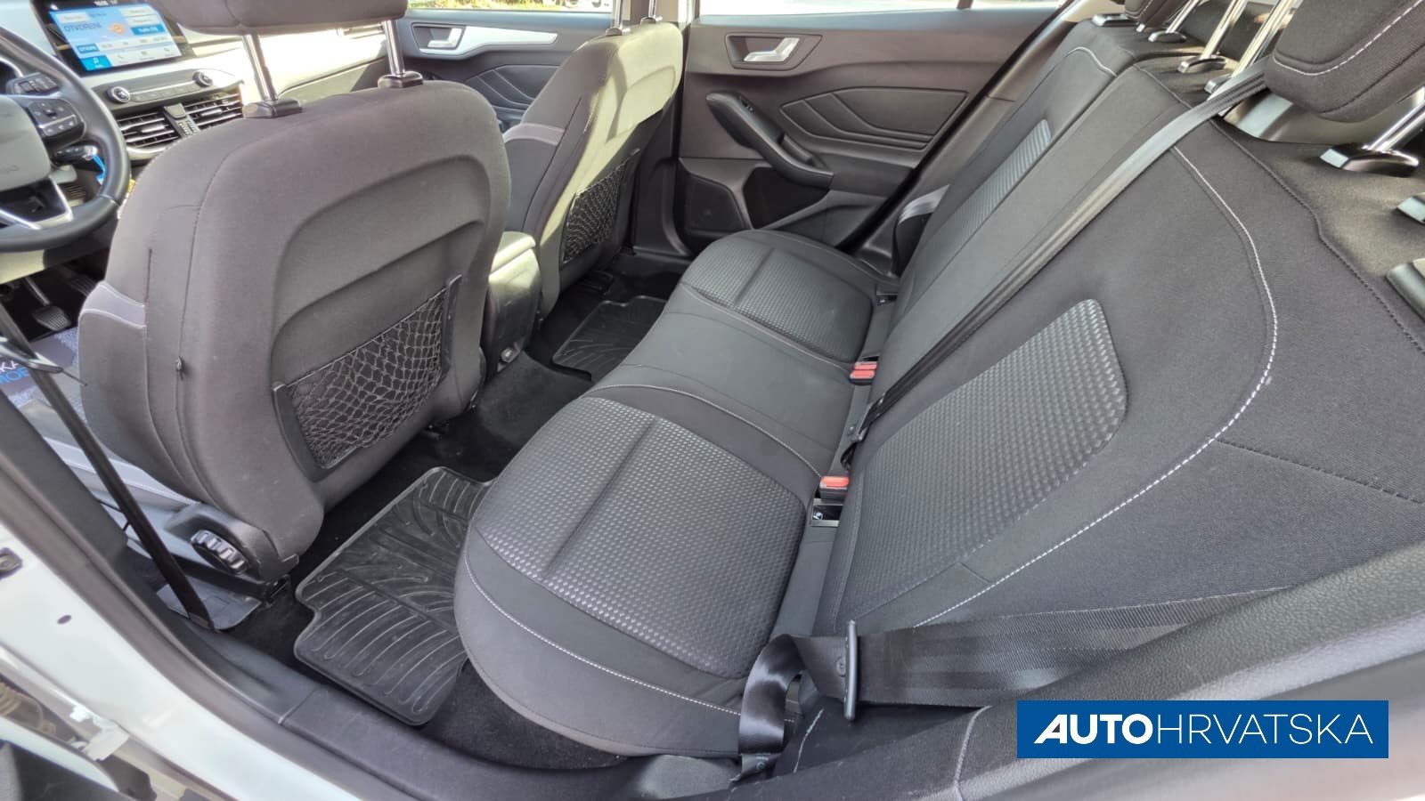2020 Ford Focus — fotografija 17