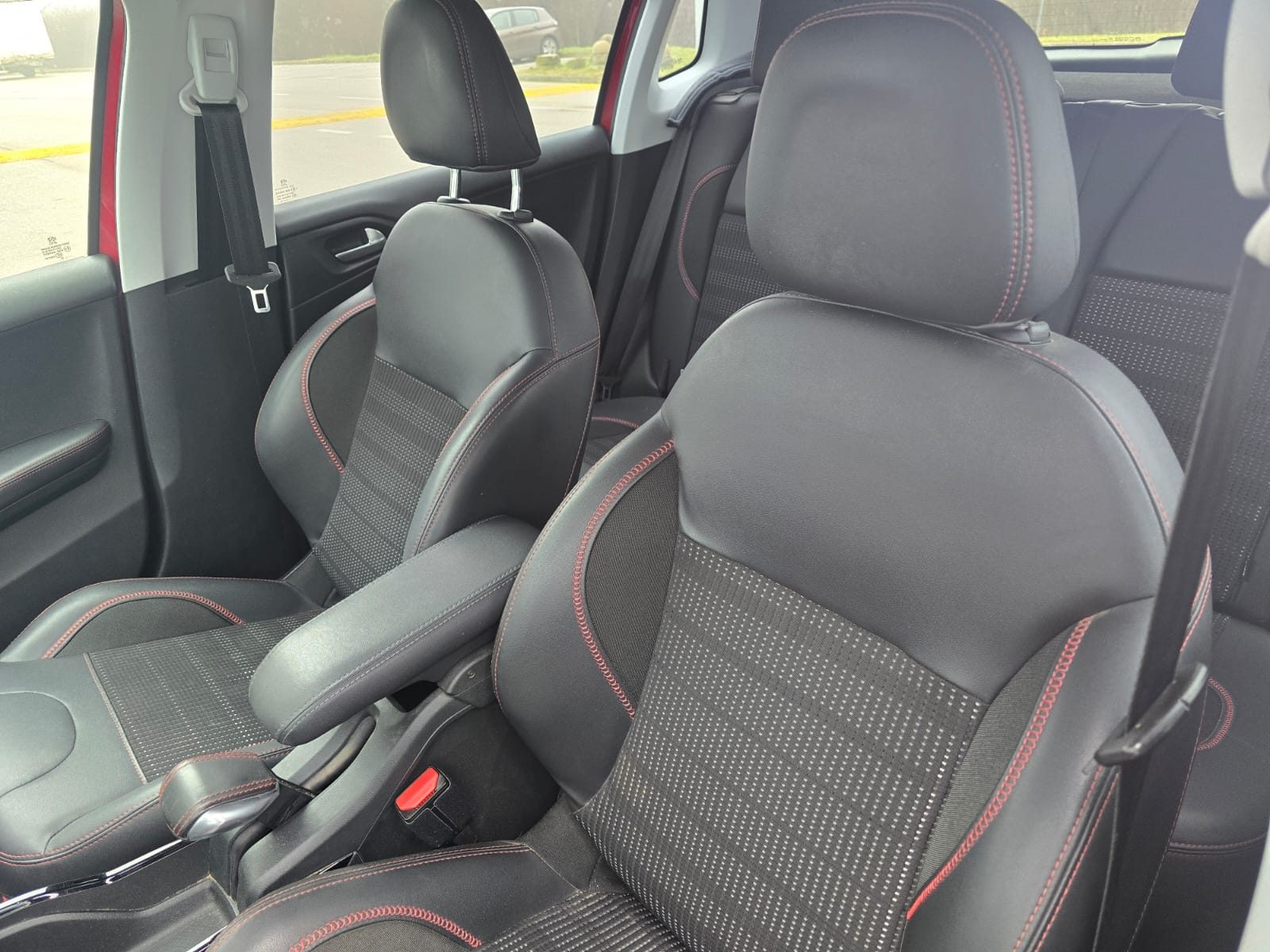 2018 Peugeot 2008 — fotografija 10