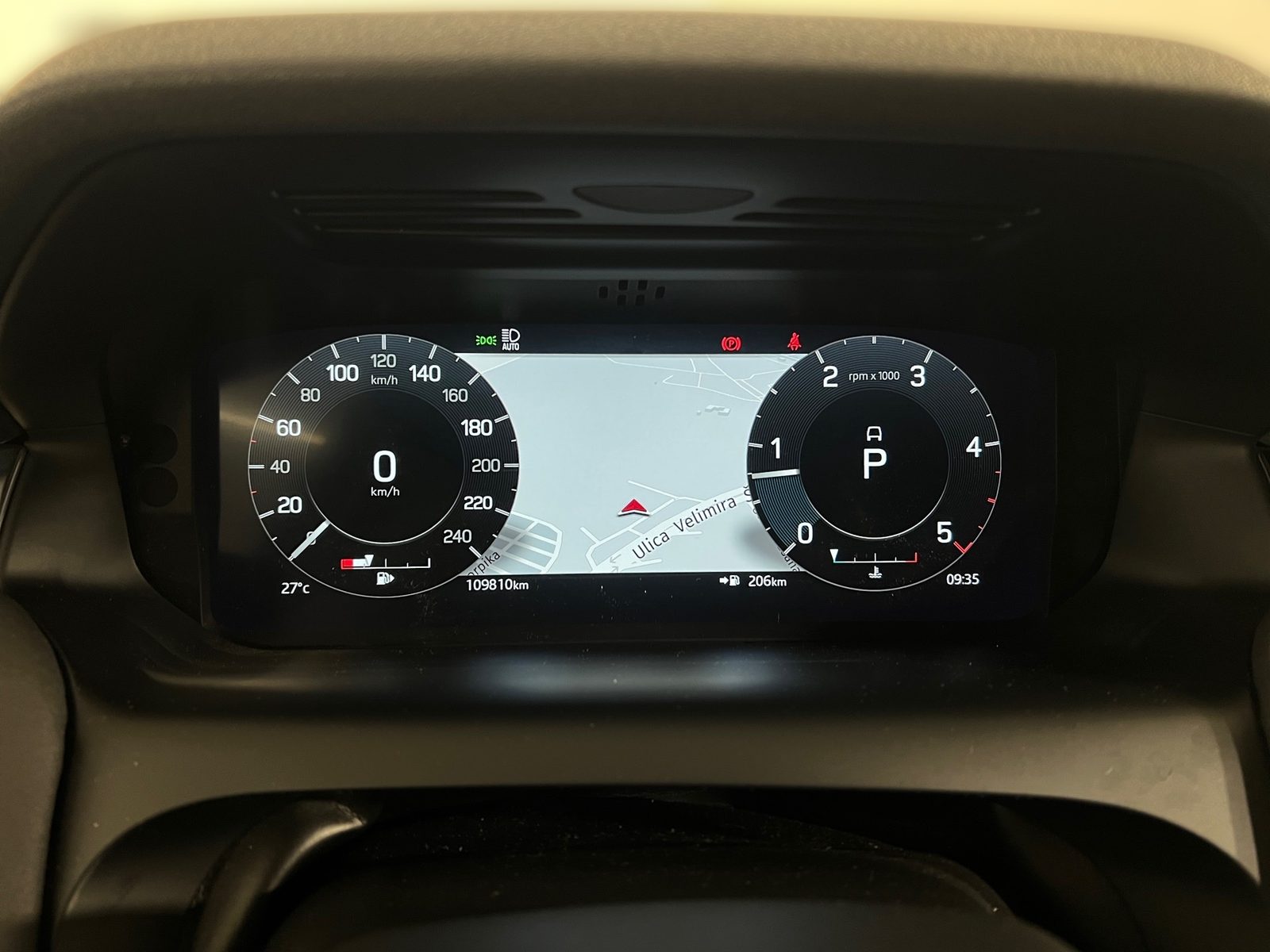 2022 Land Rover Discovery Sport — fotografija 17