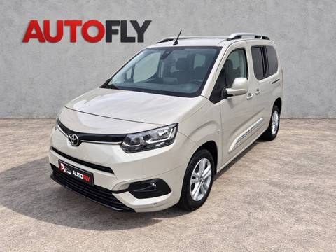 2022 Toyota Proace Verso
