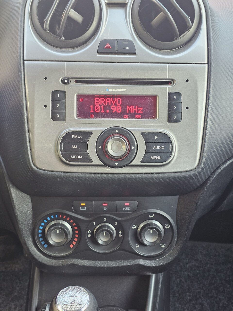 2009 Alfa Romeo MiTo — fotografija 13