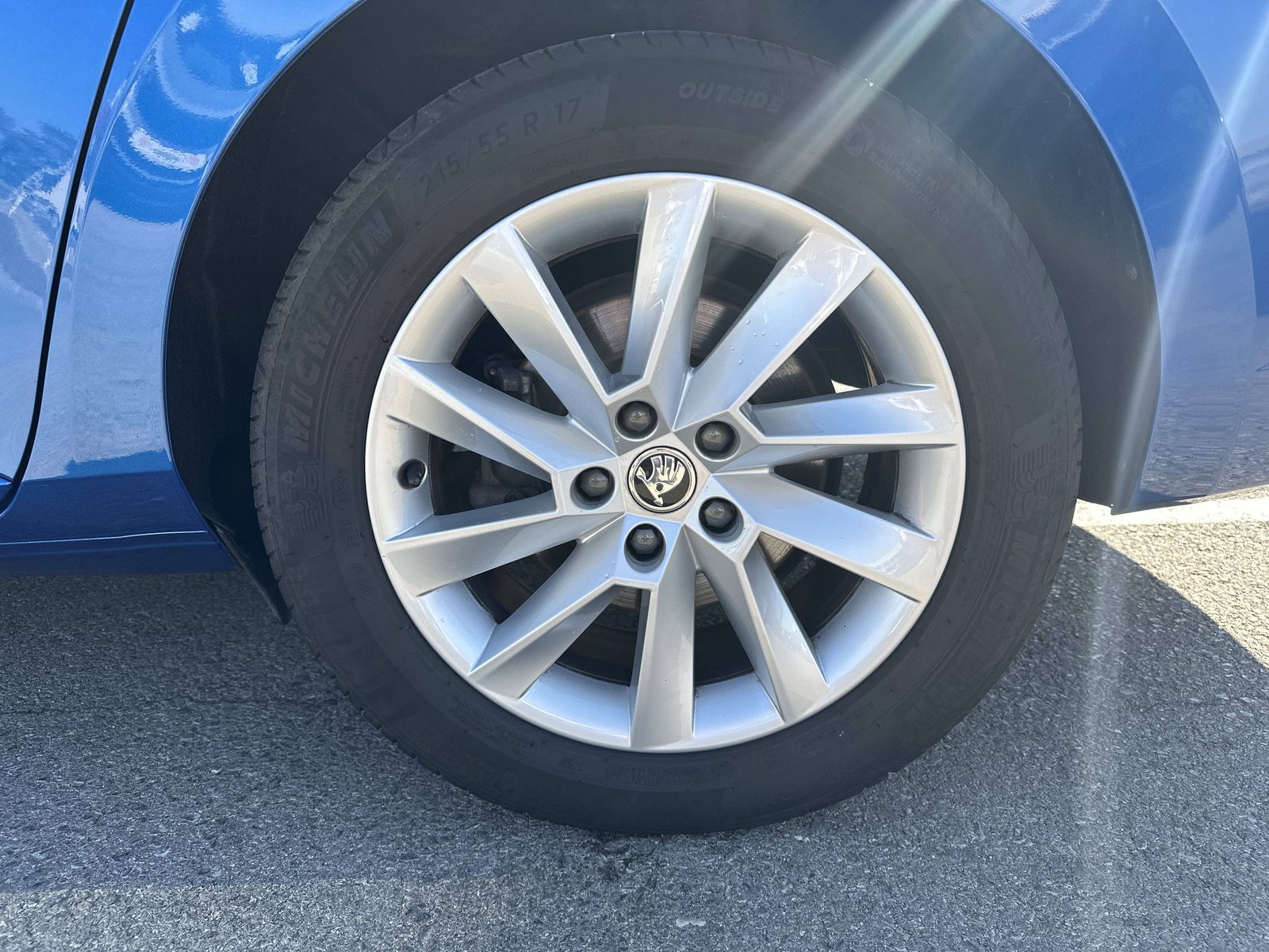 2024 Škoda Superb — fotografija 16
