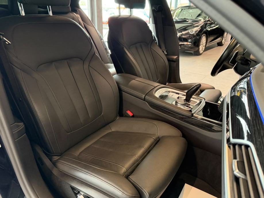 2021 BMW Serija 7 — fotografija 23