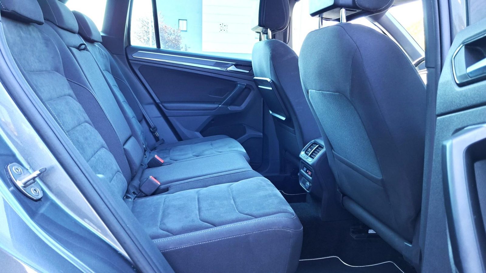 2017 Volkswagen Tiguan — fotografija 6