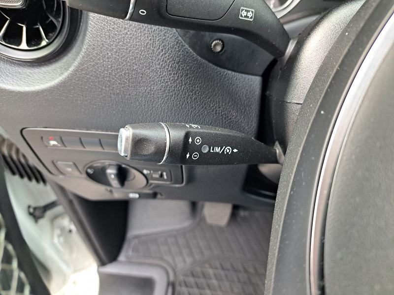 2021 Mercedes-Benz Vito — fotografija 17