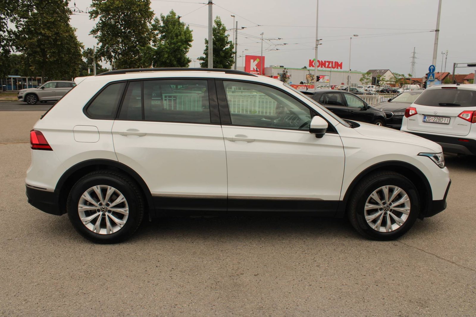 2023 Volkswagen Tiguan — fotografija 4