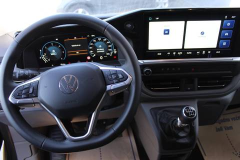 2026 Volkswagen Caravelle — sličica 10
