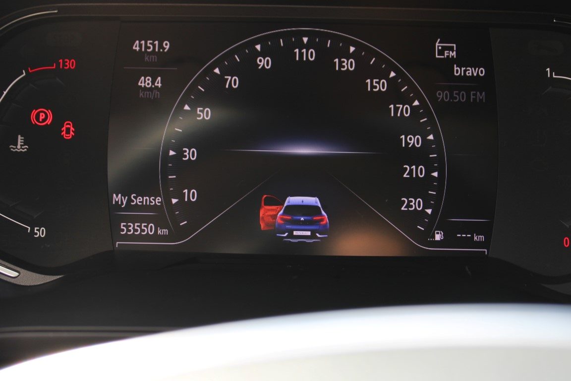 2023 Renault Captur — fotografija 14