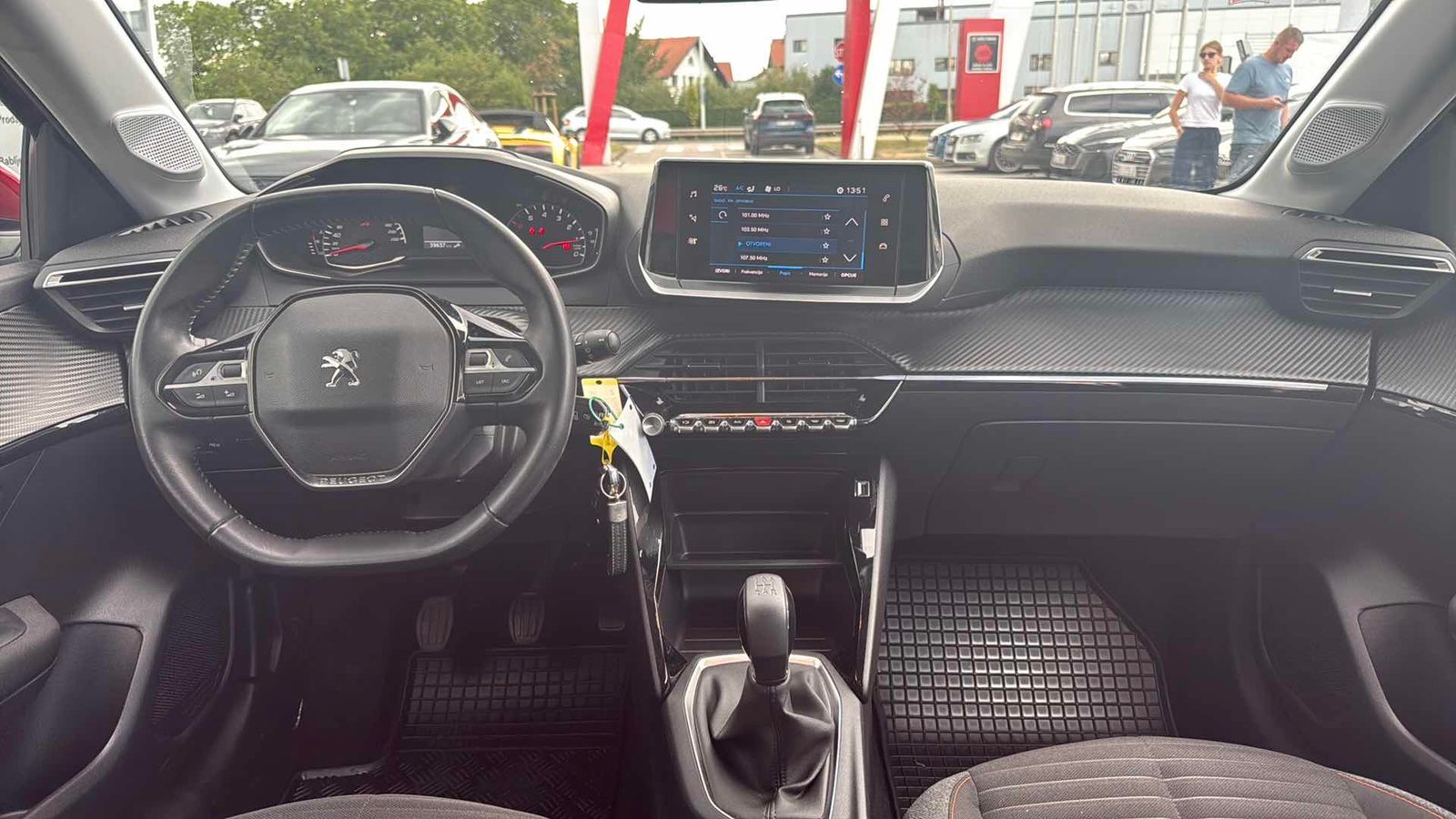 2020 Peugeot 208 — fotografija 11