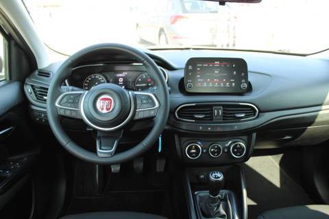 2023 Fiat Tipo — sličica 11