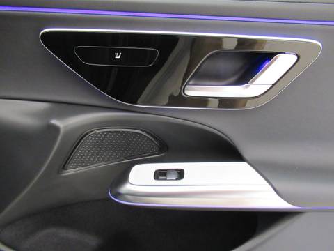 2025 Mercedes-Benz E-klasa Avantgarde — sličica 11