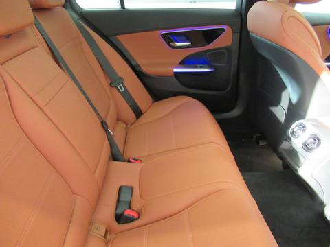2026 Mercedes-Benz C-klasa Avantgarde — sličica 13