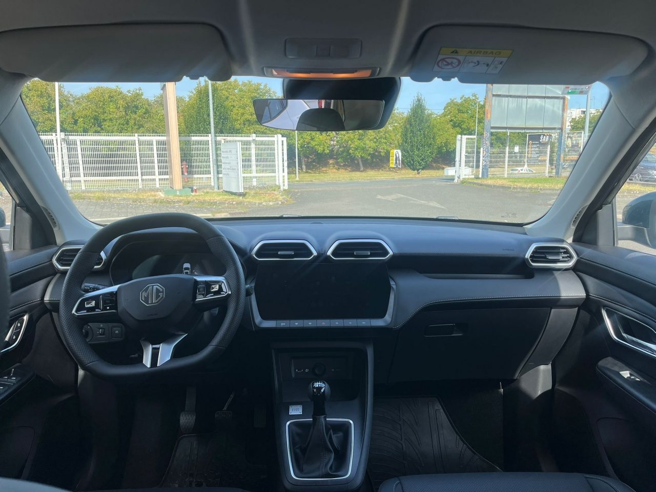 2026 MG ZS — fotografija 10