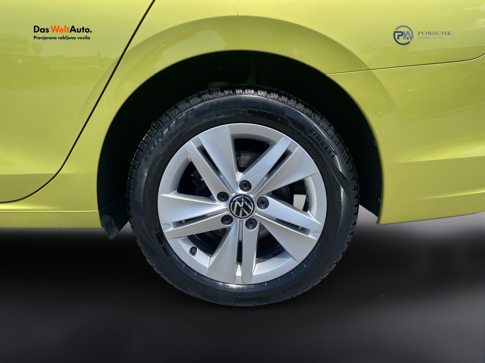 2023 Volkswagen Golf Variant — fotografija 21
