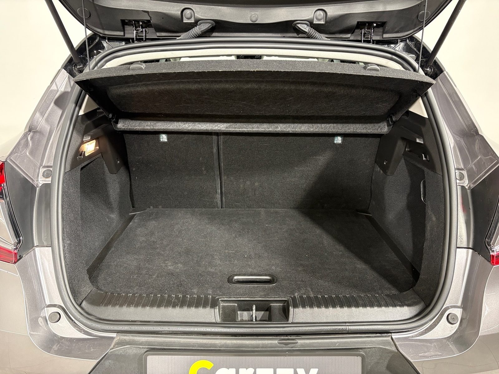 2023 Renault Captur — fotografija 12