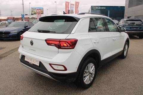2023 Volkswagen T-Roc — sličica 5