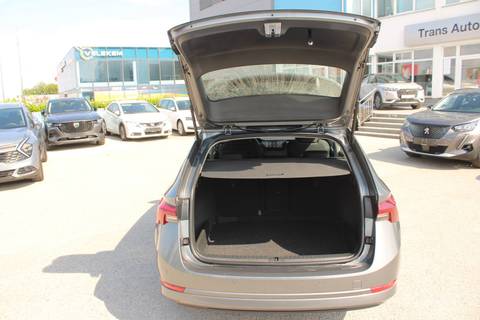 2024 Škoda Octavia Combi — sličica 9