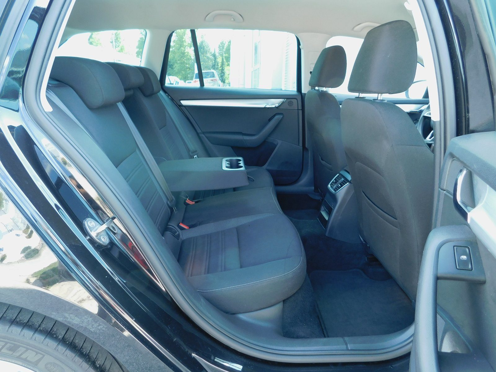 2019 Škoda Octavia Combi — fotografija 13