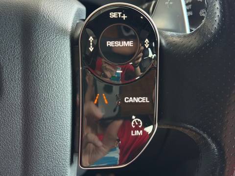 2018 Land Rover Range Rover Velar — sličica 20