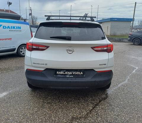 2020 Opel Crossland X — sličica 6