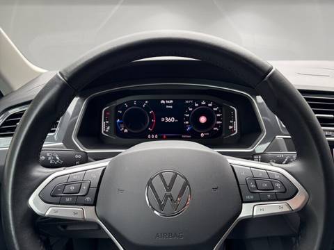2023 Volkswagen Tiguan — sličica 9