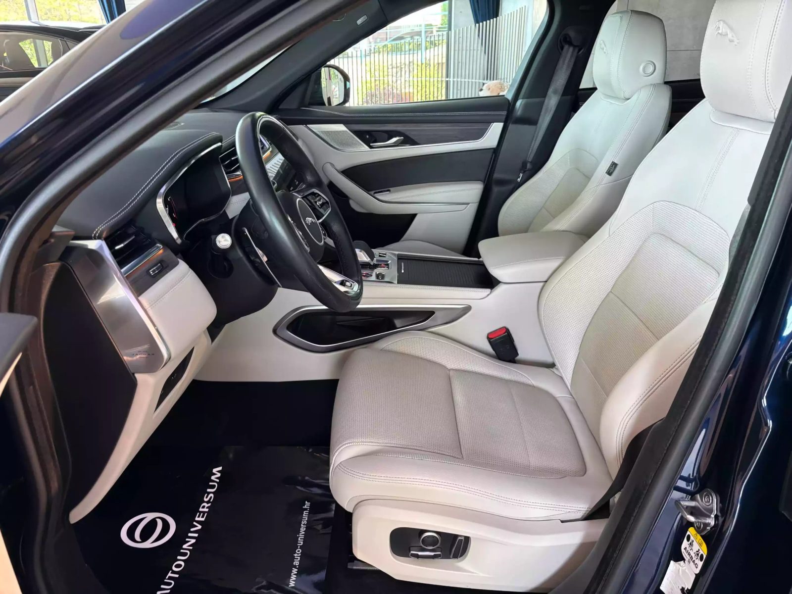 2022 Jaguar F-Pace — fotografija 20