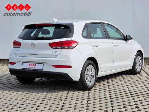 2021 Hyundai i30 — sličica 4